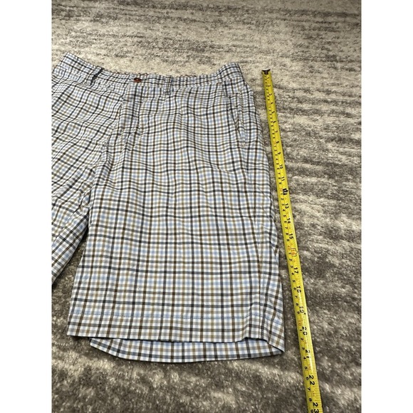 Lot of 2 Tommy Bahama Shorts Mens 32 Gray Blue Chino Flat Front Stretch Casual - Picture 13 of 16
